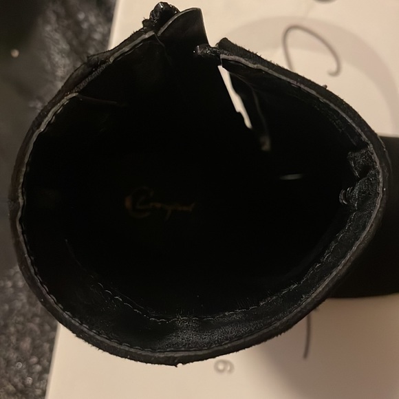 Black pointed toes boots - Picture 4 of 5